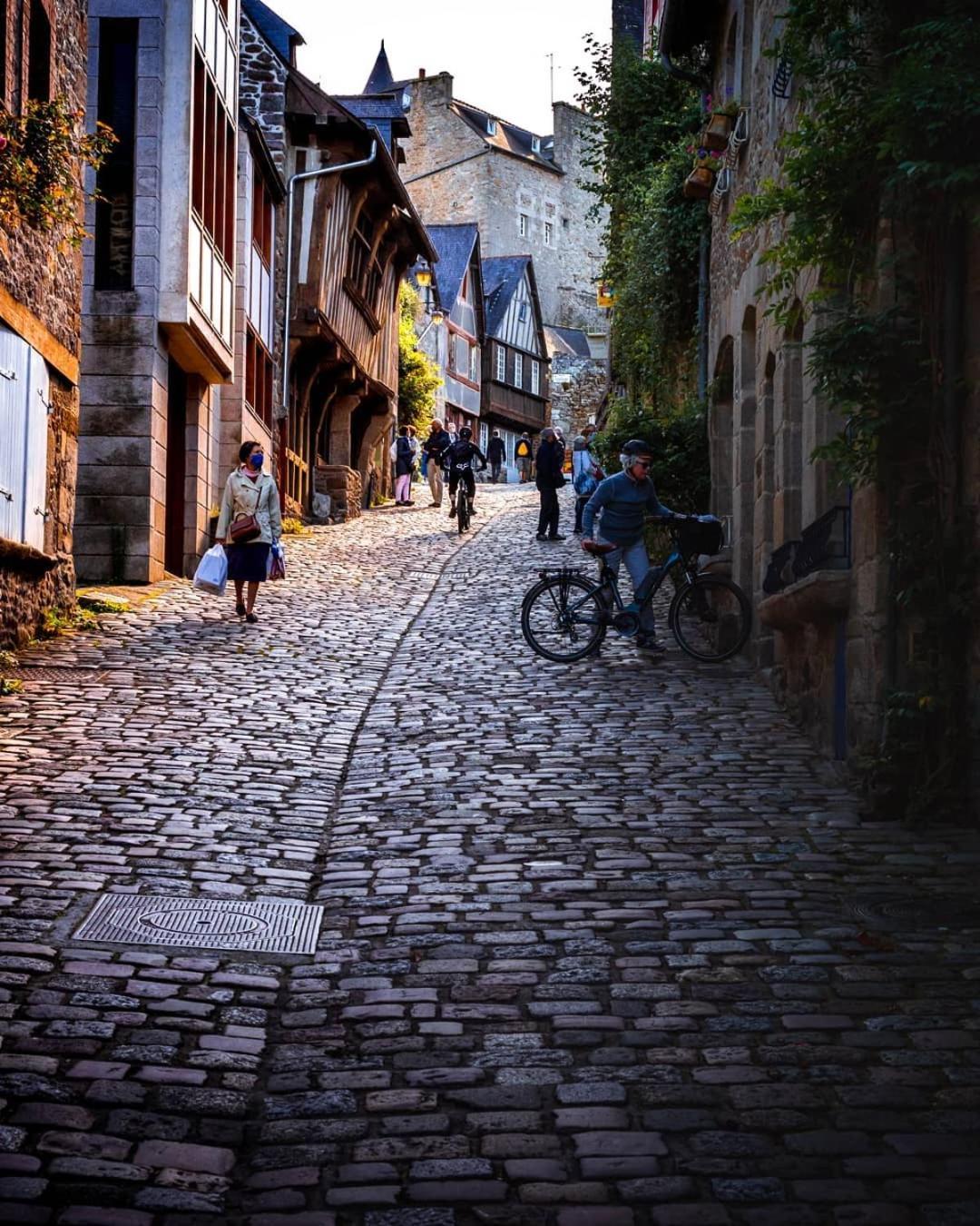 Cocooning Centre Dinan Apartment Bagian luar foto